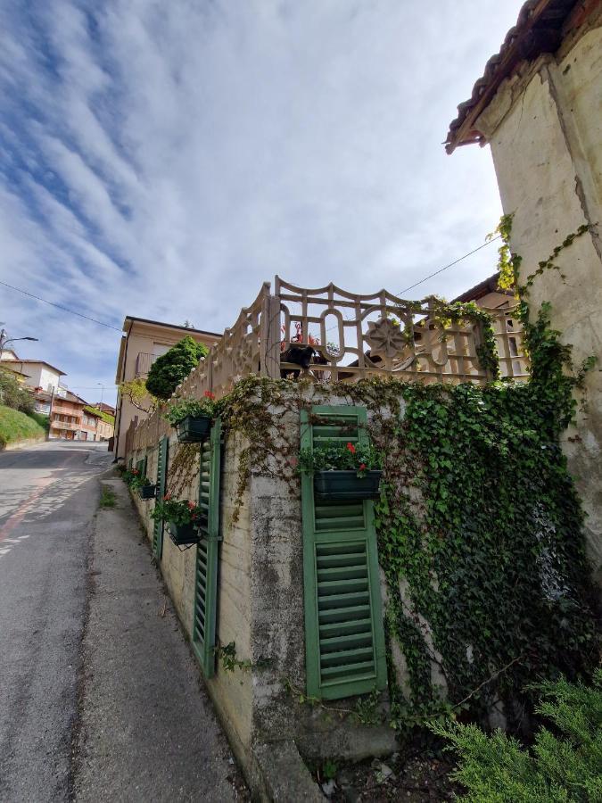 Mister Barolo Apartments Langhe Новелло Экстерьер фото