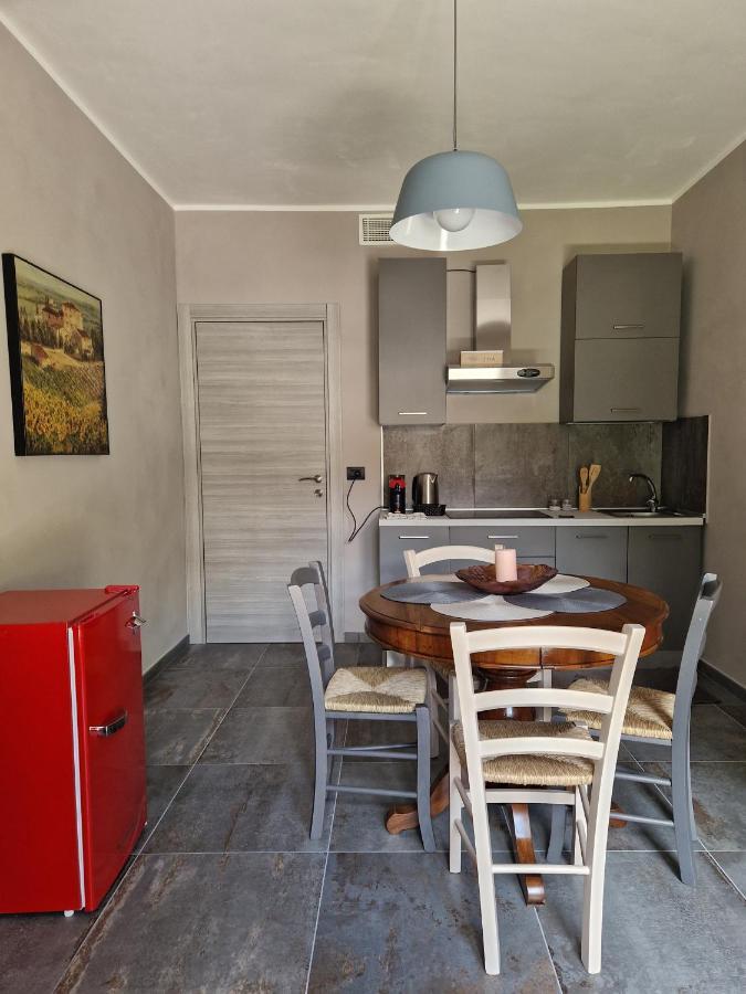Mister Barolo Apartments Langhe Новелло Экстерьер фото