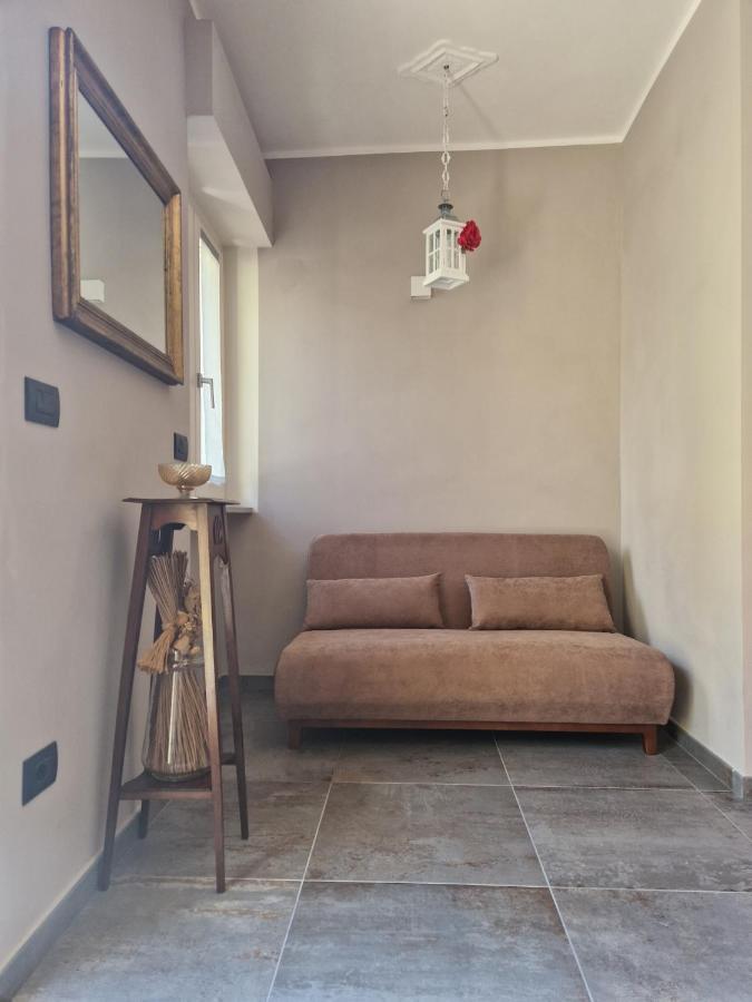 Mister Barolo Apartments Langhe Новелло Экстерьер фото