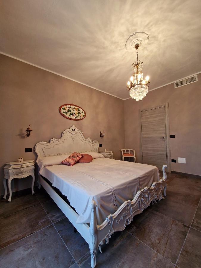 Mister Barolo Apartments Langhe Новелло Экстерьер фото