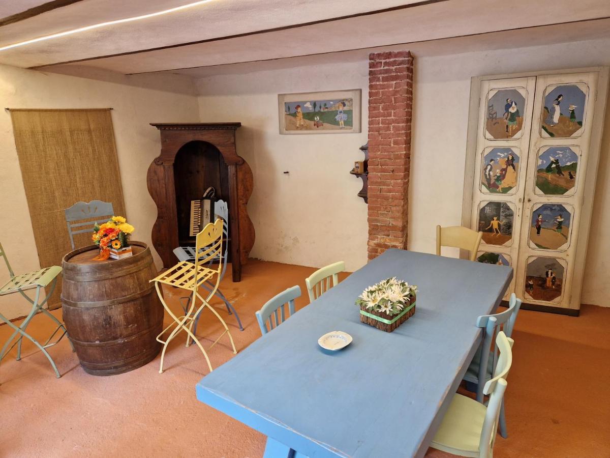 Mister Barolo Apartments Langhe Новелло Экстерьер фото